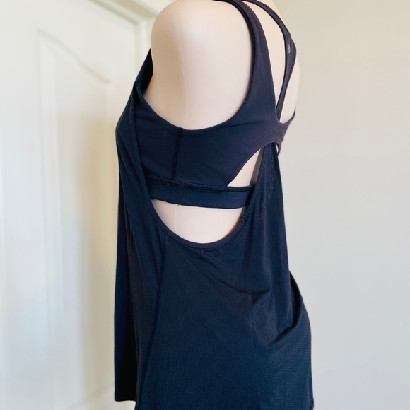 Lululemon Yoga Top, Size 10 - Picture 3 of 7